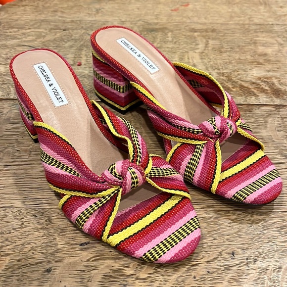 Chelsea & Violet Shoes Chelsea Violet Multicolor Block Heel Sandals